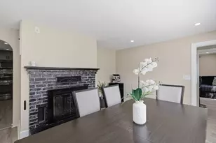 229 Whalom Rd, Lunenburg, MA 01462 - Photo 15