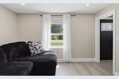 229 Whalom Rd, Lunenburg, MA 01462 - Photo 17