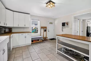 6 Carter Pl, Woburn, MA 01801 - Photo 13