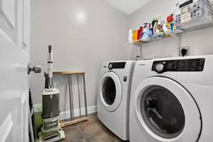 6 Carter Pl, Woburn, MA 01801 - Photo 27