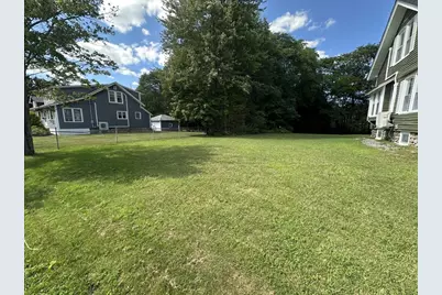 9 Idalla Ave, Worcester, MA 01606 - Photo 13