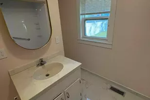 40 Green St, Milford, MA 01757 - Photo 17