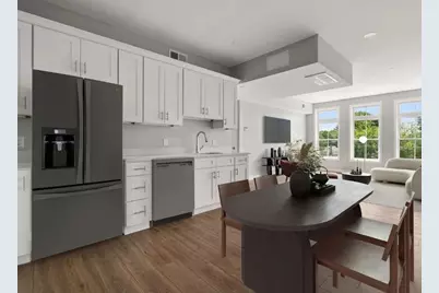 596 North Avenue #303, Wakefield, MA 01880 - Photo 3
