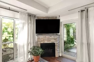 201 Elliott St, Beverly, MA 01915 - Photo 11