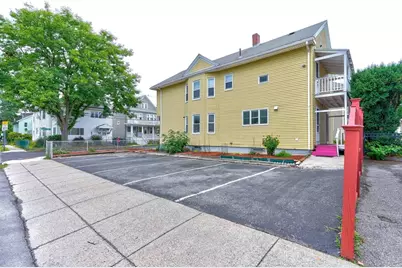 90-92 Thorndike St, Arlington, MA 02474 - Photo 3