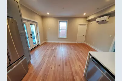 21 Wallingford Rd #3, Boston, MA 02135 - Photo 5