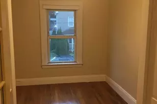 203 School St, Somerville, MA 02145 - Photo 9