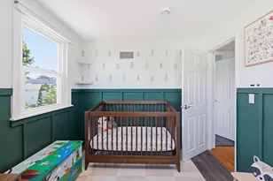 16 Robert Ave, Woburn, MA 01801 - Photo 17