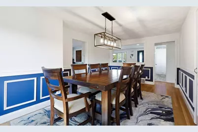 16 Robert Ave, Woburn, MA 01801 - Photo 9