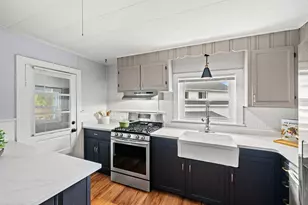 53 Sewall St, Marblehead, MA 01945 - Photo 9