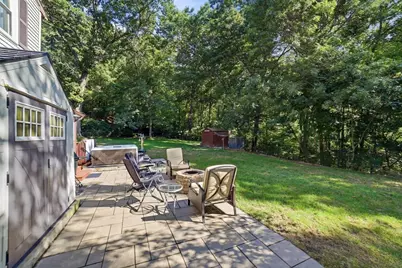 31-A Belcourt Rd, Worcester, MA 01605 - Photo 7