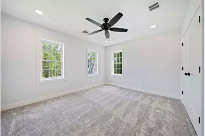 4 Clarendon Circle, Holbrook, MA 02343 - Photo 25