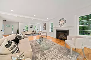 4 Clarendon Cir, Holbrook, MA 02343 - Photo 13