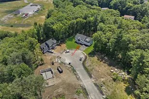 4 Clarendon Cir, Holbrook, MA 02343 - Photo 39