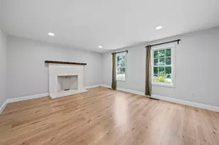 379 W Washington St, Hanson, MA 02341 - Photo 11