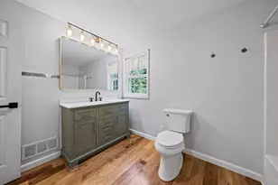 379 W Washington St, Hanson, MA 02341 - Photo 21