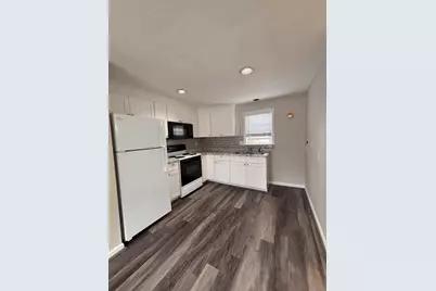 49A Fredonian St #1, Shirley, MA 01464 - Photo 11