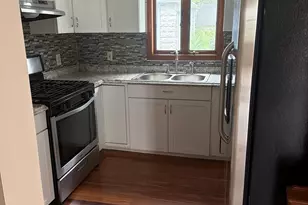 31 Choate St, Fall River, MA 02723 - Photo 7