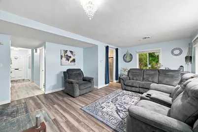 95 Commons Dr #107, Shrewsbury, MA 01545 - Photo 5