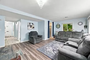 95 Commons Dr, Shrewsbury, MA 01545 - Photo 5