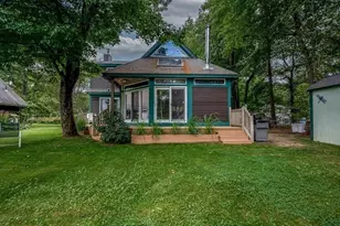 5 Abenaki St, Hubbardston, MA 01452 - Photo 9