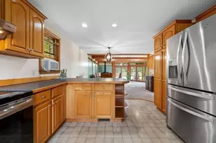 5 Abenaki St, Hubbardston, MA 01452 - Photo 23