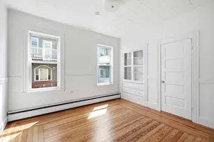 9 Hatch St, Boston, MA 02127 - Photo 3