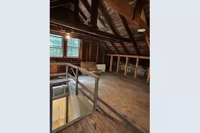 410 Silver St, Greenfield, MA 01301 - Photo 23