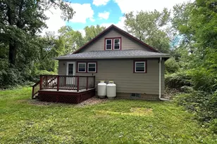 410 Silver St, Greenfield, MA 01301 - Photo 27