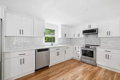 37 Orchard Dr, Pembroke, MA 02359 - Photo 9