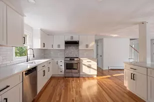 37 Orchard Dr, Pembroke, MA 02359 - Photo 7