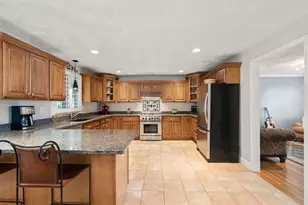 15 Island Rd, Lynnfield, MA 01940 - Photo 13