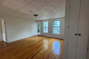6 Dorchester St, Worcester, MA 01610 - Photo 5