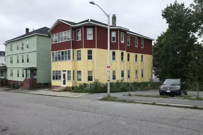 25 Wall St #3, Worcester, MA 01604 - Photo 1
