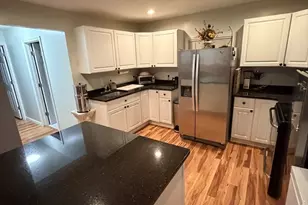 32 Roundy, Beverly, MA 01915 - Photo 9