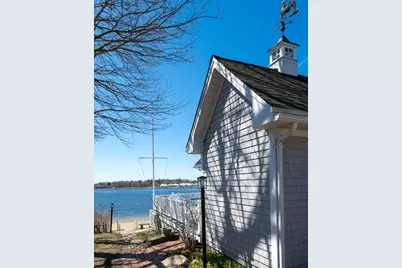 15 Oakhill Rd, Wareham, MA 02571 - Photo 3