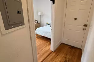 26 Myrtle St, Boston, MA 02114 - Photo 9