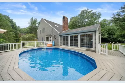 2 Silver Lake Dr, Kingston, MA 02364 - Photo 11