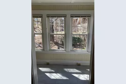 10-12 Dewey Ct, Northampton, MA 01060 - Photo 13