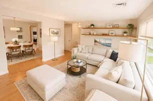 4 Bryon Rd, Newton, MA 02467 - Photo 9