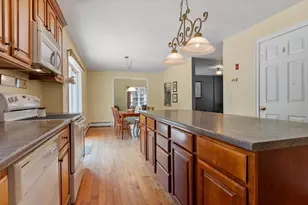 25 Williamsville Rd, Phillipston, MA 01331 - Photo 11