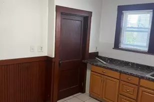 32 Adams St, Watertown, MA 02472 - Photo 13