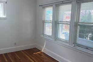 32 Adams St, Watertown, MA 02472 - Photo 5