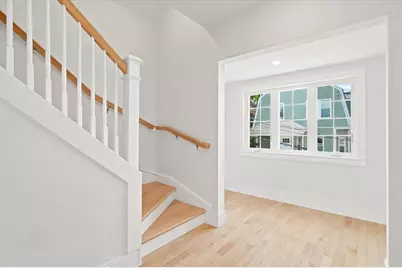 8 Leyden Ave #8, Medford, MA 02155 - Photo 17