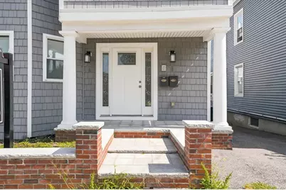 8 Leyden Ave #8, Medford, MA 02155 - Photo 3