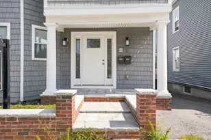 8 Leyden Ave, Medford, MA 02155 - Photo 3