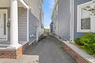 8 Leyden Ave, Medford, MA 02155 - Photo 37