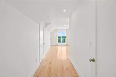 8 Leyden Ave #8, Medford, MA 02155 - Photo 19