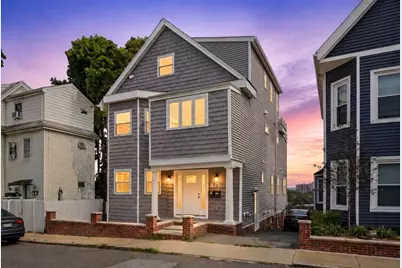 8 Leyden Ave #8, Medford, MA 02155 - Photo 1