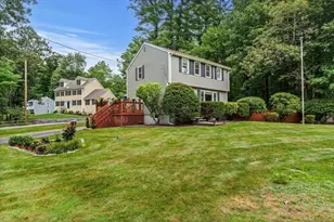 82 Keystone Ln, Billerica, MA 01821 - Photo 3